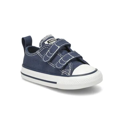 Infants Chuck Taylor All Star Core V2 Canvas Sneaker - Navy