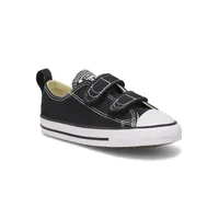 Infants Chuck Taylor All Star V2 Canvas Sneaker - Black