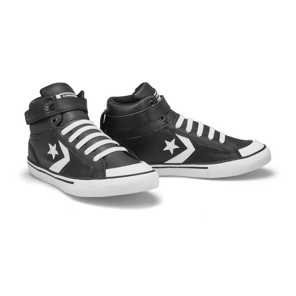 Boys Chuck Taylor All Star Pro Blaze Strap Leather Sneaker - Black/White