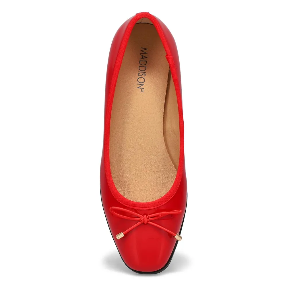 Womens Paislee-P Patent Leather Ballerina Flat - Red