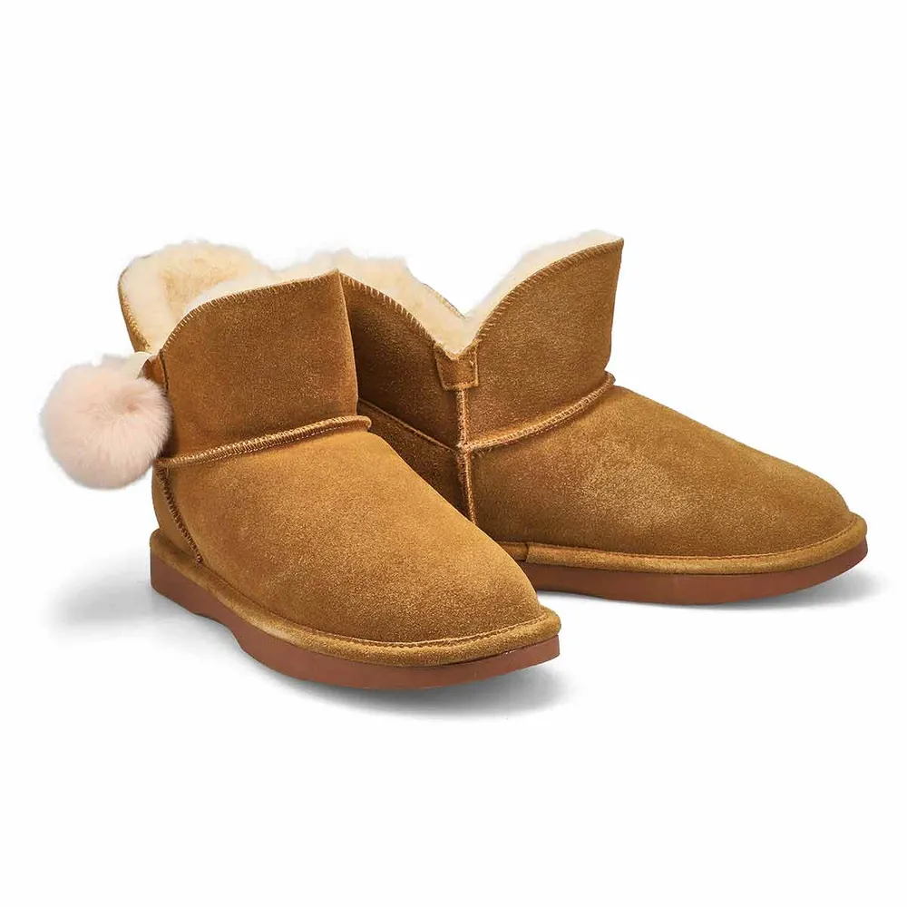 Womens Smocs 5 Low Pom Suede Boot - Chestnut