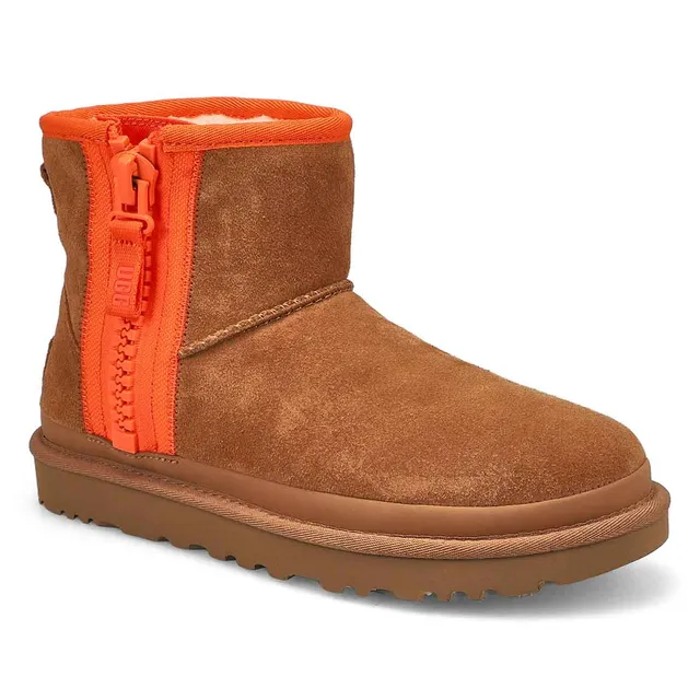 UGG Brisbane Mid Cold Weather Lug Sole Platform Boots