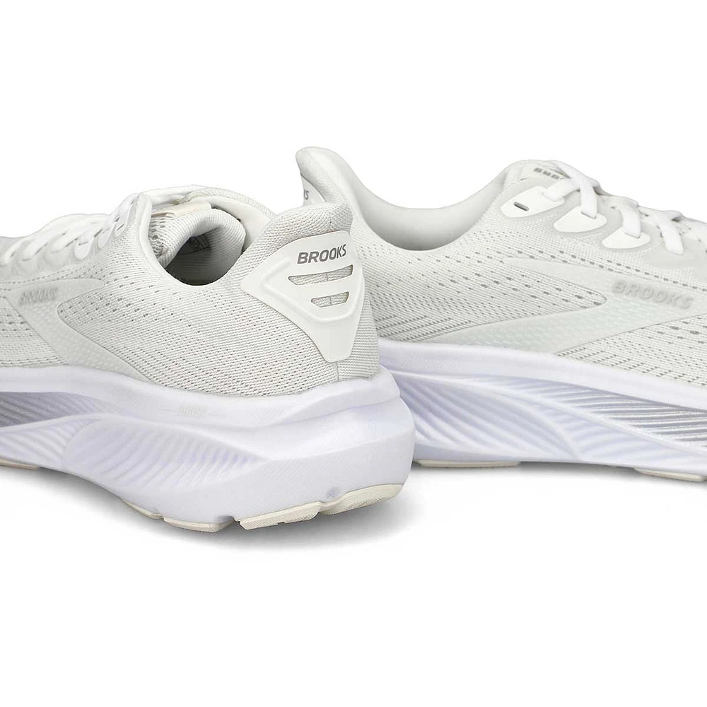 Women's  Ghost 17 Lace Up Performance Sneaker - Bl