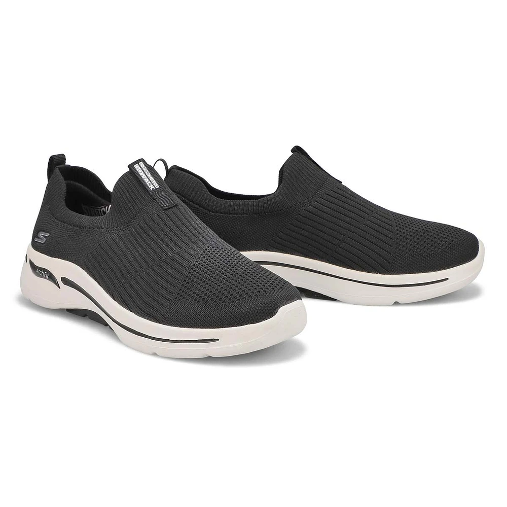 Women's GoWalk Arch Fit Iconic Wide Sneaker - Blac