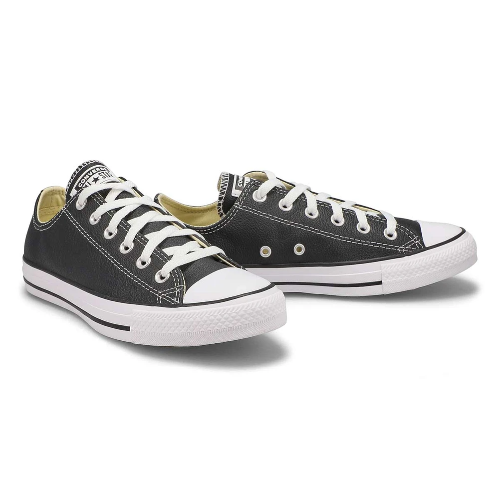 Women's Chuck Taylor All Star Leather Sneaker