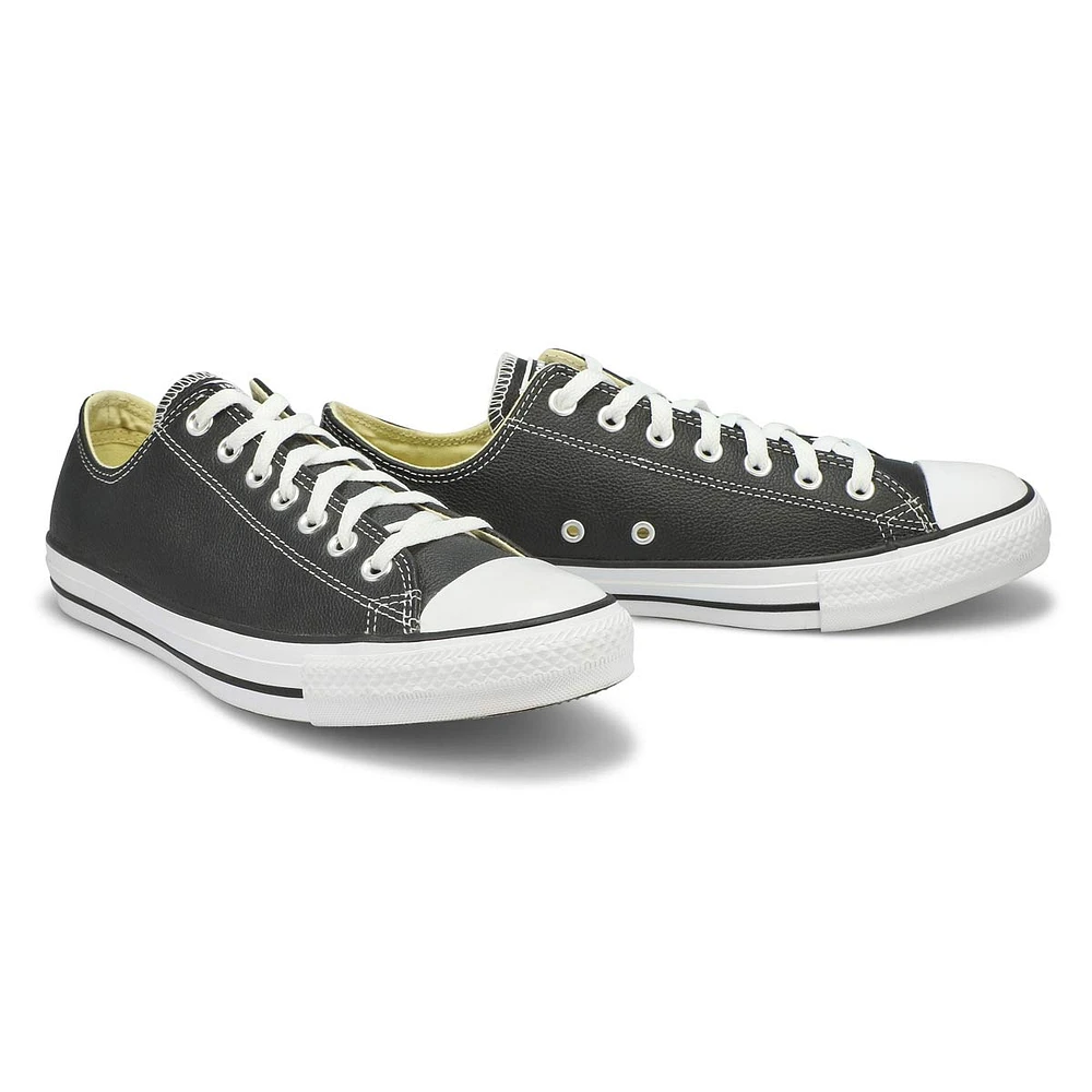Men's Chuck Taylor All Star Leather Sneaker