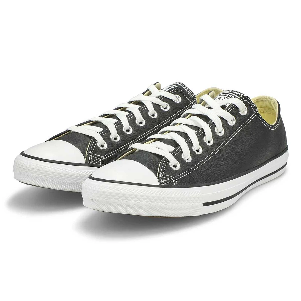 Men's Chuck Taylor All Star Leather Sneaker