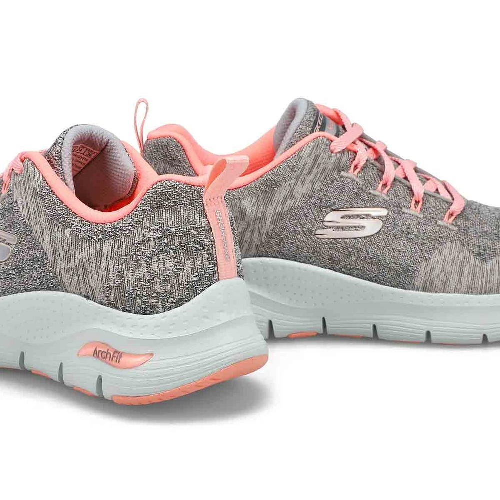 Women's Arch Fit Comfy Wave Sneaker - Grey/Pink