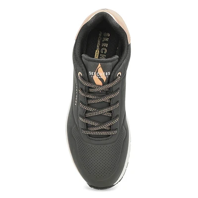Women's Uno Shimmer Away Sneaker - White