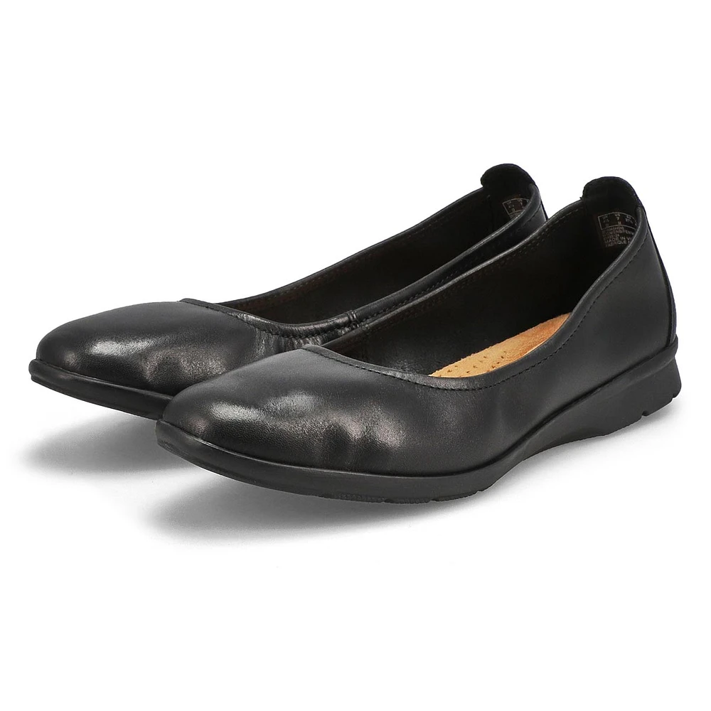 Women's Jenette Ease Casual Flat