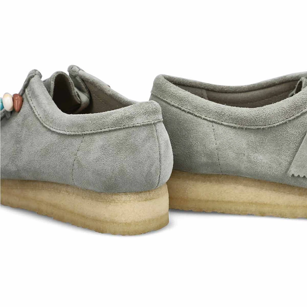Women's Wallabee Casual Lace Up Shoe - Beeswax
