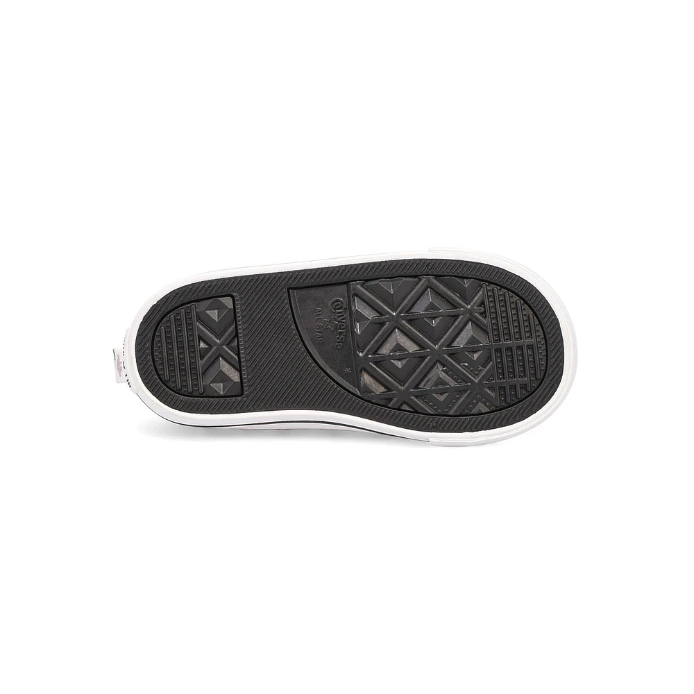 Infants' Chuck Taylor All Star 2V Gamer Sneaker
