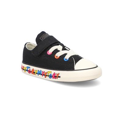 Infants' Chuck Taylor All Star 1V My Story Sneaker