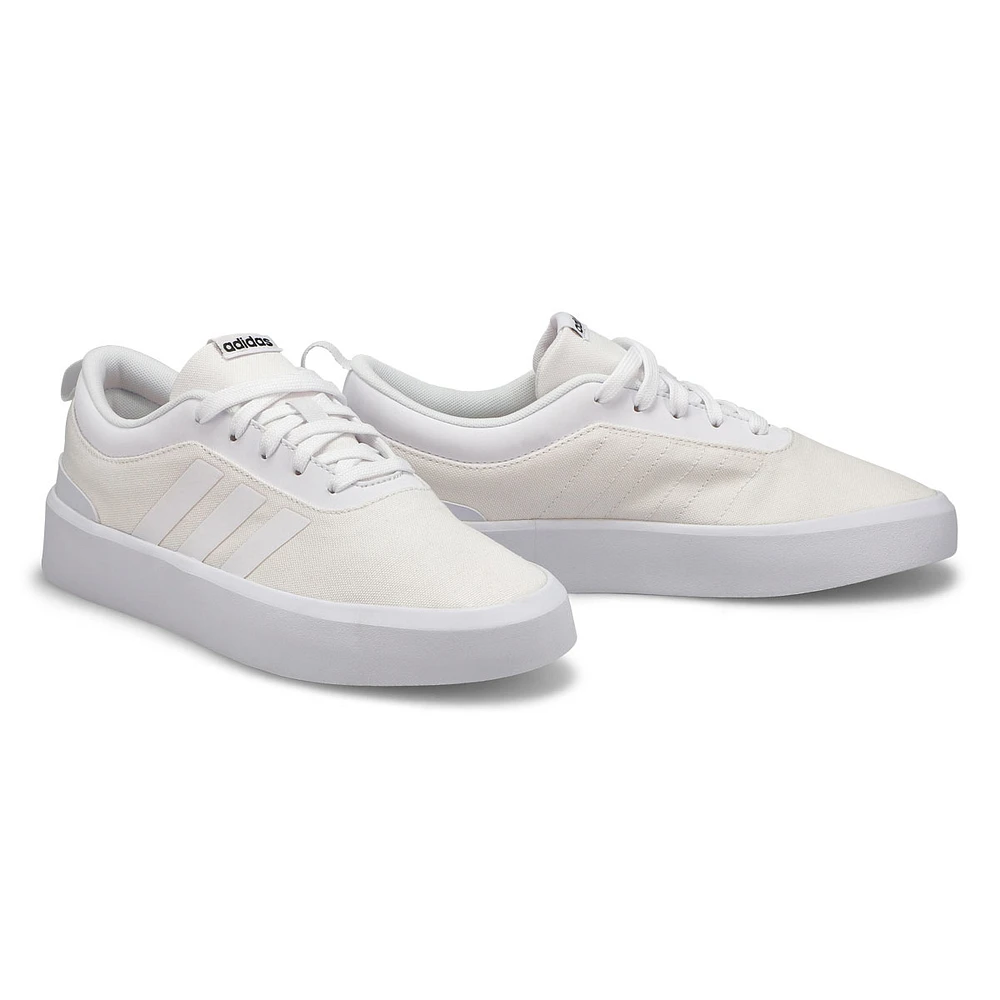 Women's Futurevulc Lace Up Sneaker