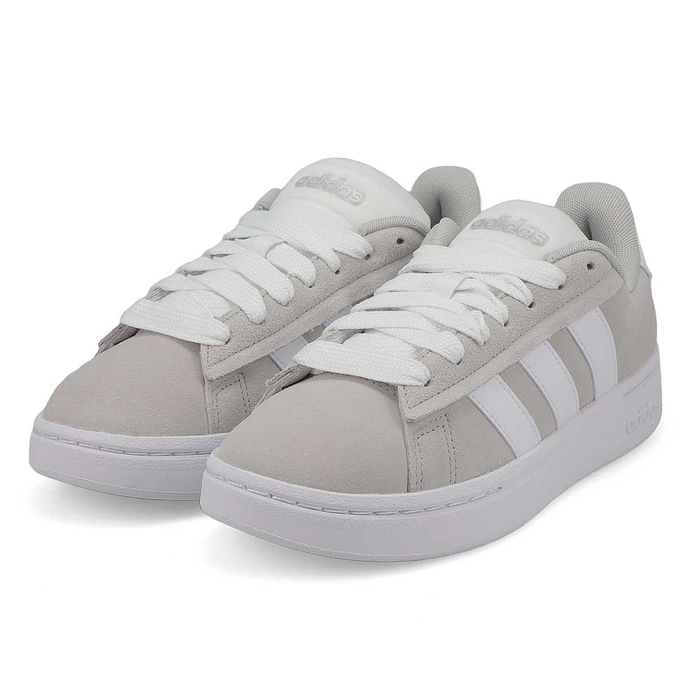 Women's Grand Court Alpha 00s Lace Up Sneaker