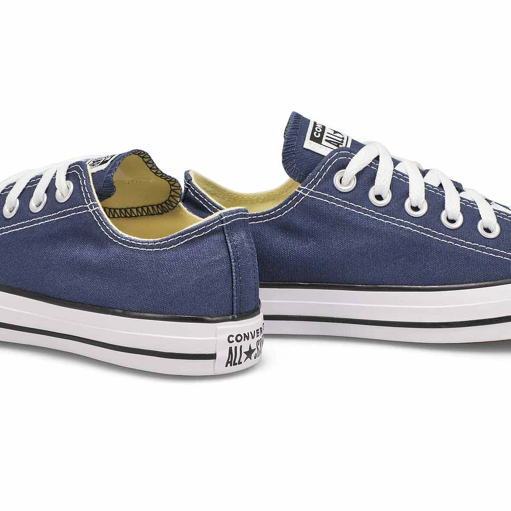 Women's Chuck Taylor All Star Leather Sneaker