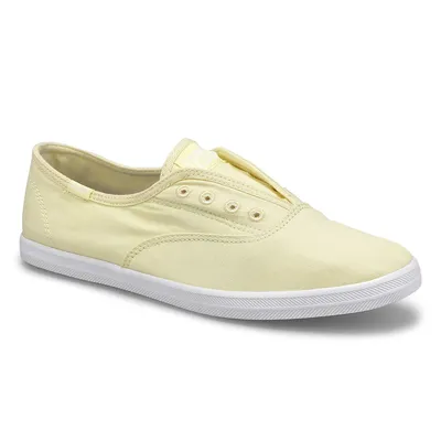 Women's Chillax Seasonal Sneaker