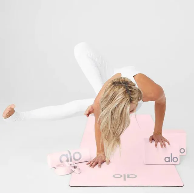Nike Mastery Yoga Strap