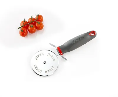 thinkkitchen Lucca Pizza Cutter