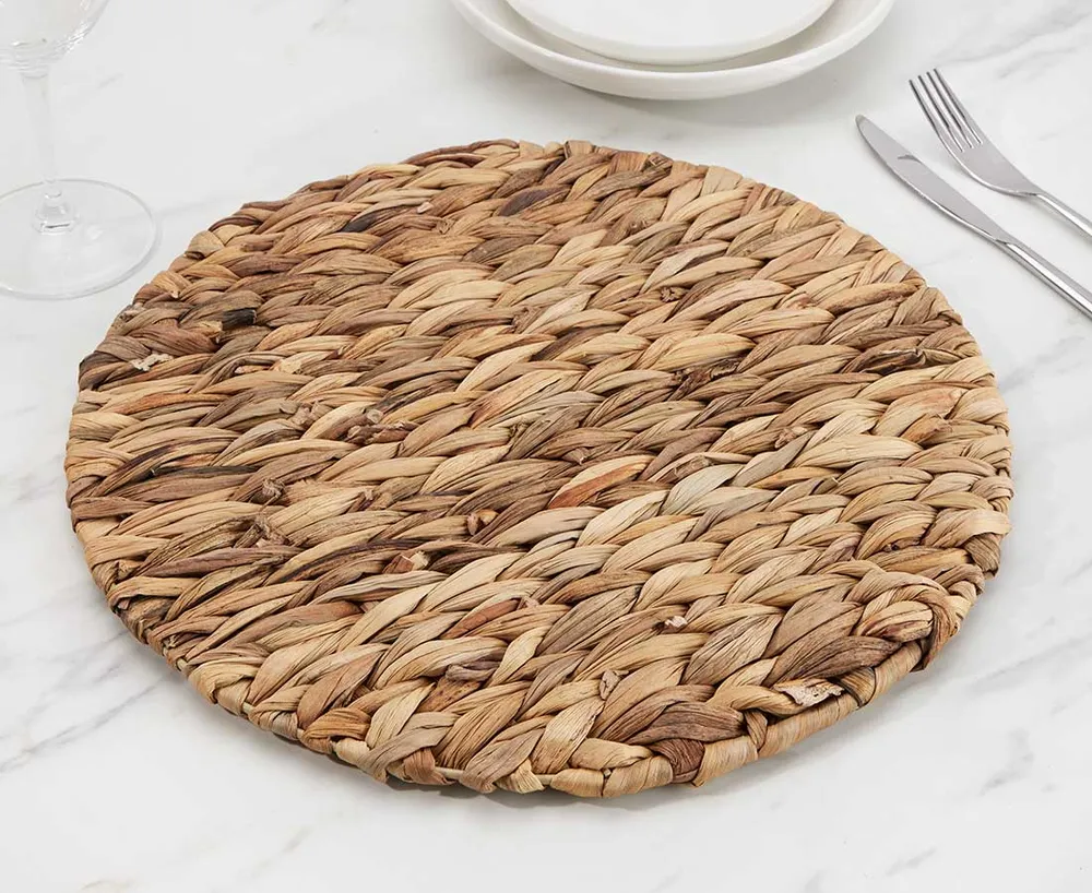 Round Water Hyacinth Placemat