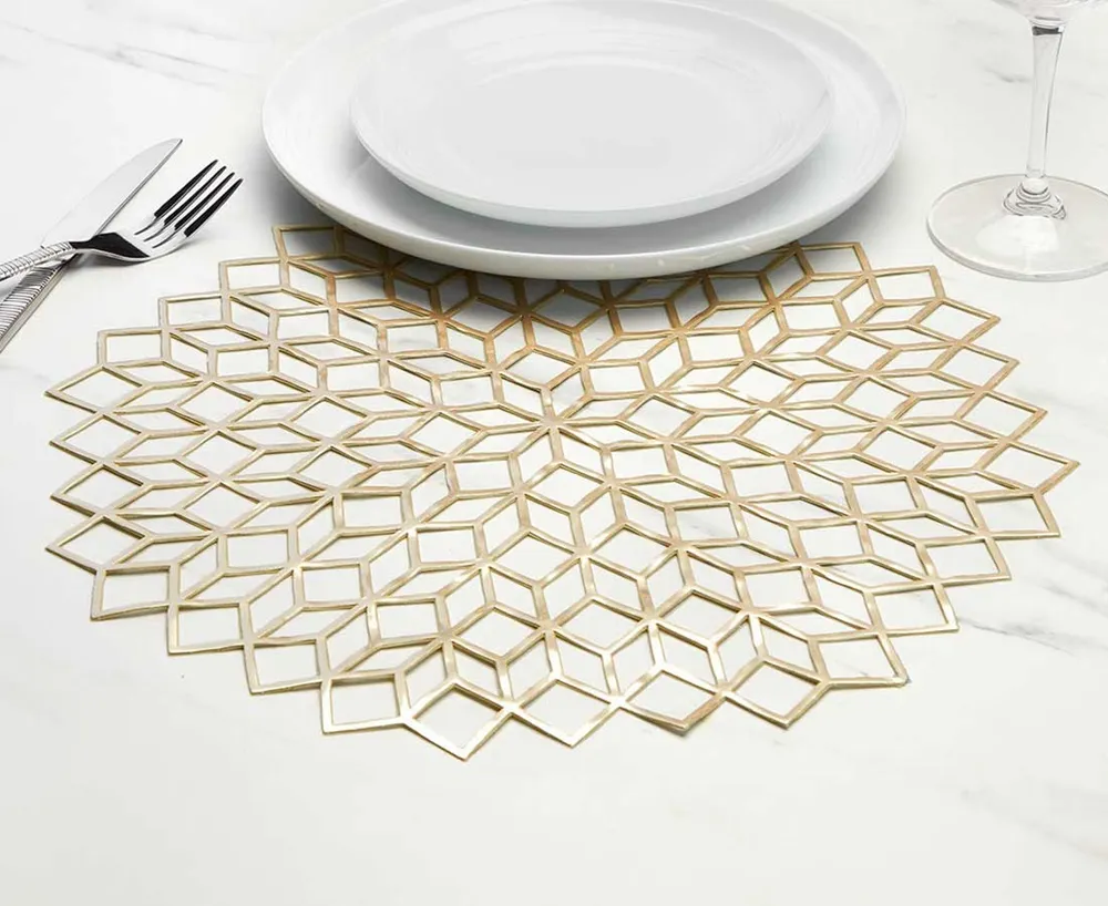 Round Metallic Flower Placemat