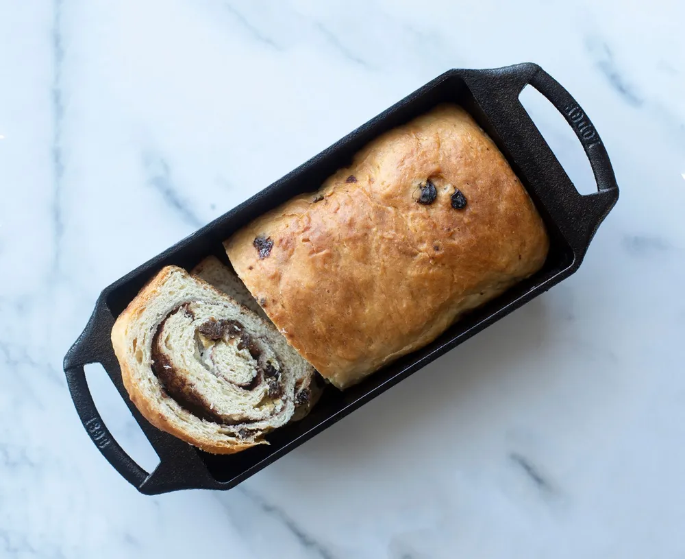 Lodge Cast Iron Loaf Pan