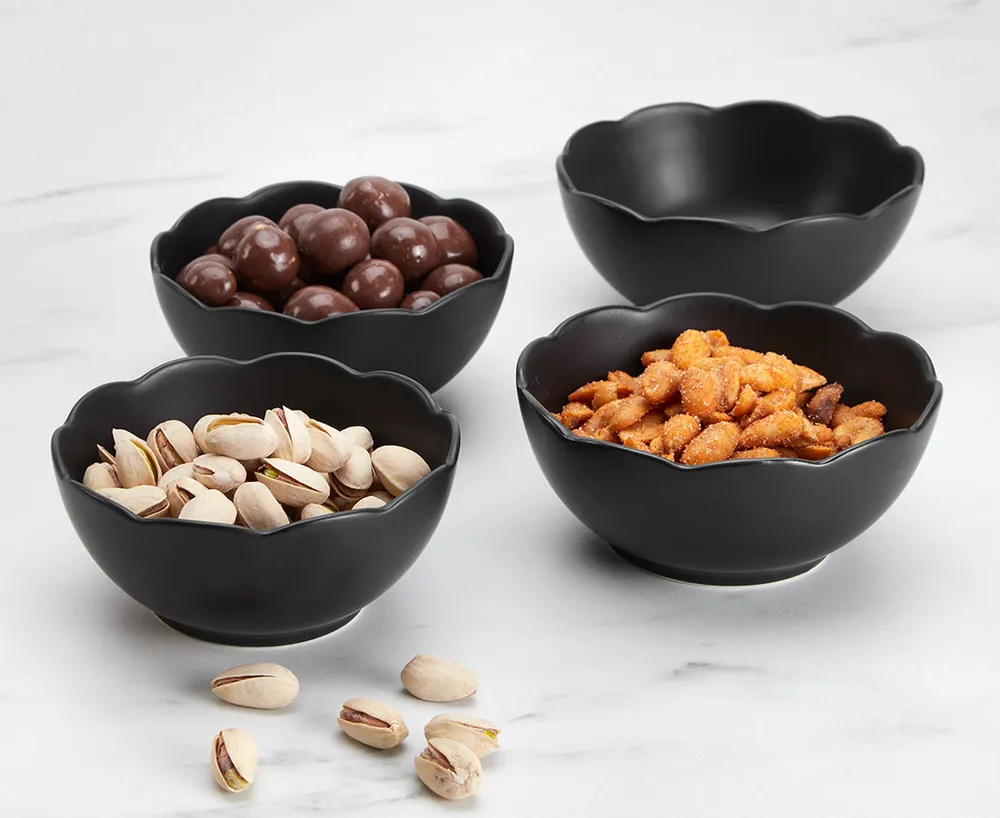 Matte Bowls, Black, Set of 4