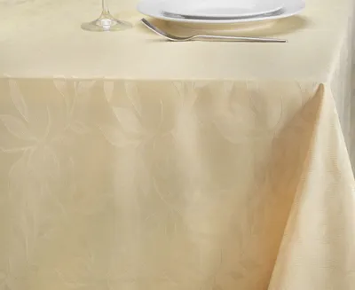 Shadow Leaf Tablecloth, 60 x 104", Cream