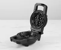 thinkkitchen Gusto Belgian Waffle Maker, 5"