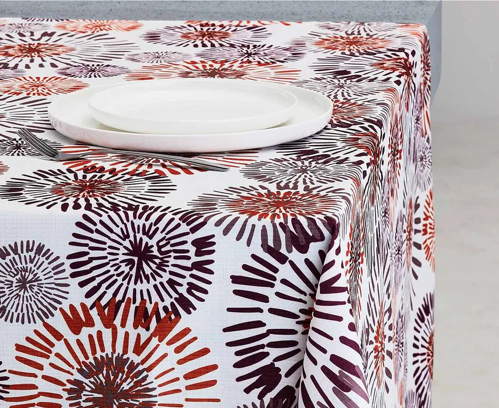 Sunburst Tablecloth, Raspberry