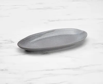 Linen Stoneware Leaf-Shaped Plate, Grey