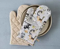 Chat Oven Mitts, Set of 2