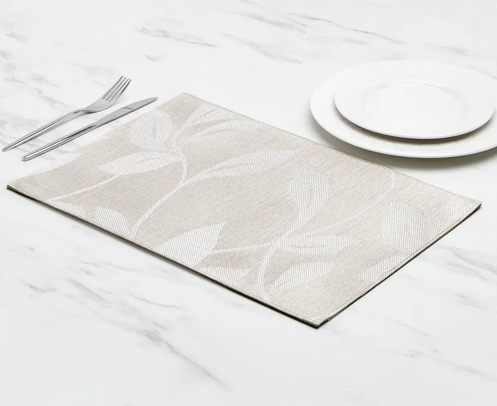 Shadow Leaf Placemat, Linen 