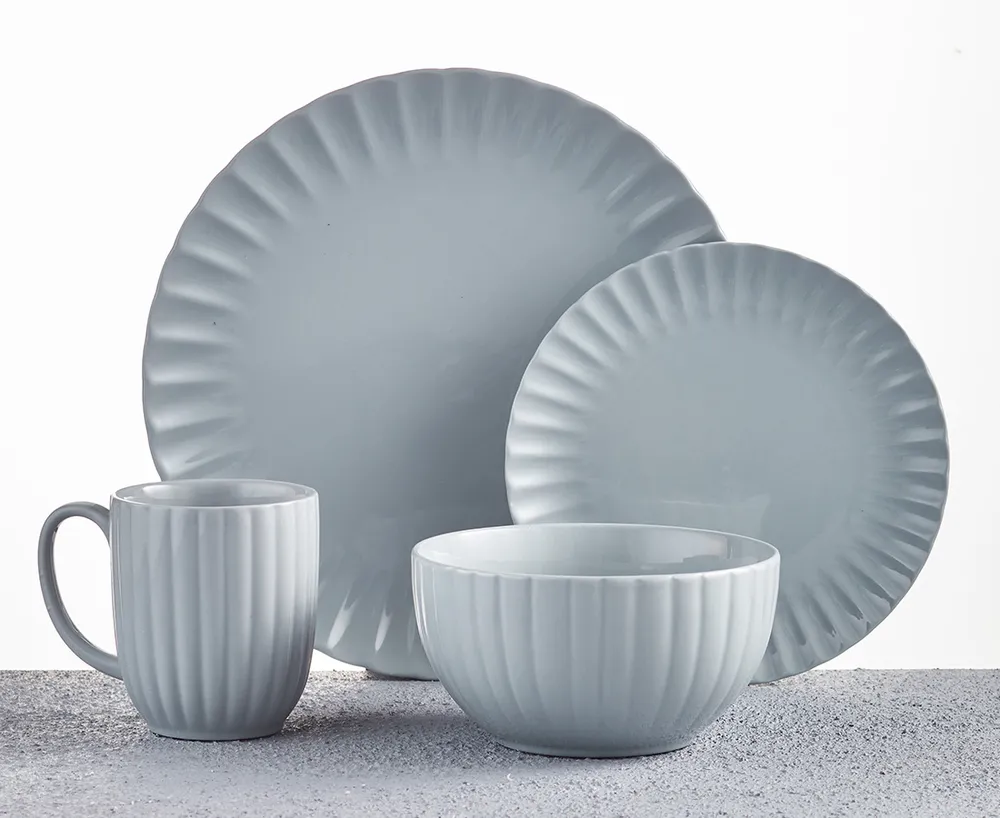 Midnight Flight 16-Pc Dinnerware Set, Light Grey