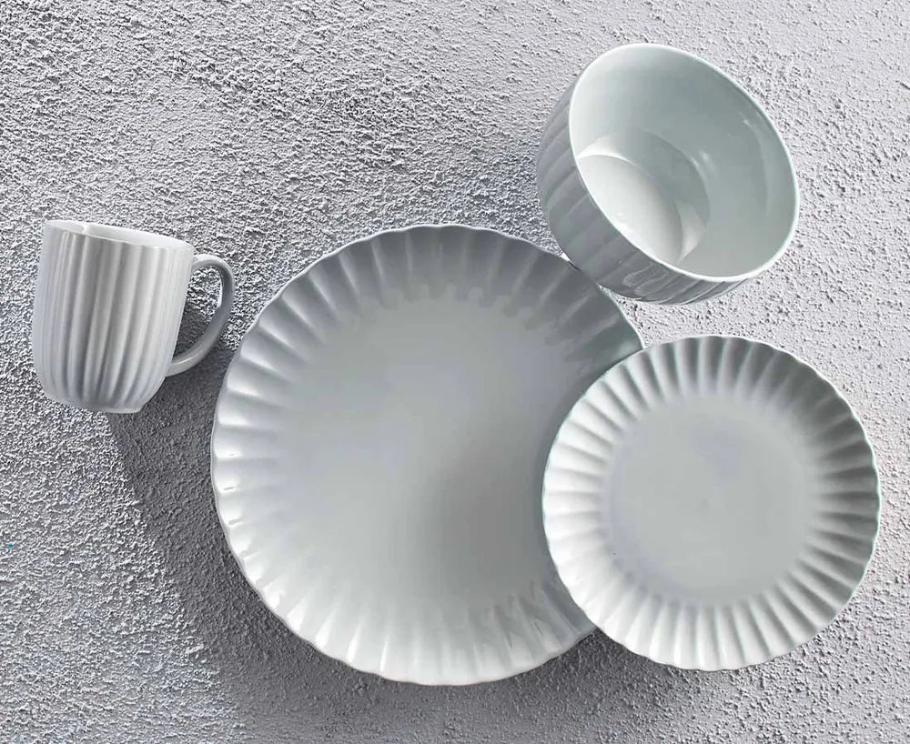 Midnight Flight 16-Pc Dinnerware Set, Light Grey