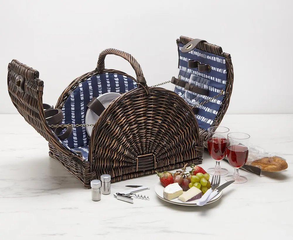 Trellis 25-Pc Wicker Picnic Basket