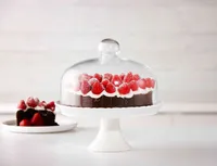 Chantilly Footed Cake Stand with Glass Lid, 22 cm