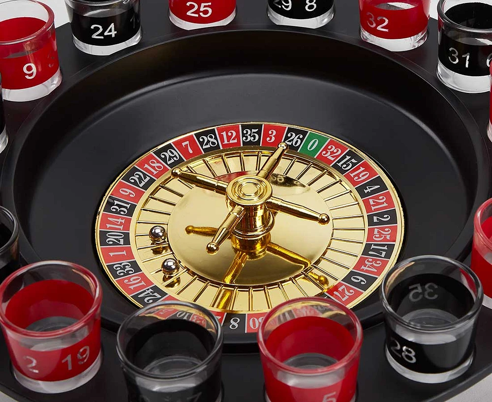 Jeu à boire Roulette. Ens. de 19 pièces