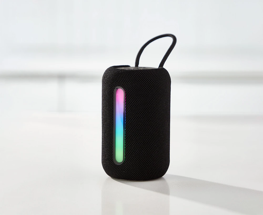 Better Living Designs Bluetooth Speaker with LED Light 