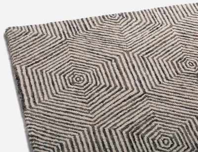 CARACAS hand-tufted wool rug 305 cm x 366 cm