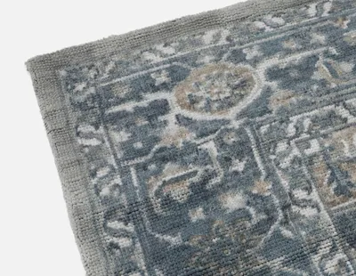 LYLE knitted polyester rug 305 cm x 366