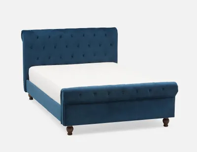 MOSS tufted velvet double sleigh bed