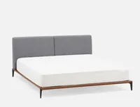 PENDA king bed