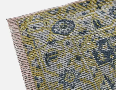 MALDON knitted polyester rug 183 cm x 274 cm