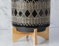 ADEN ceramic pot with wood stand 29 cm