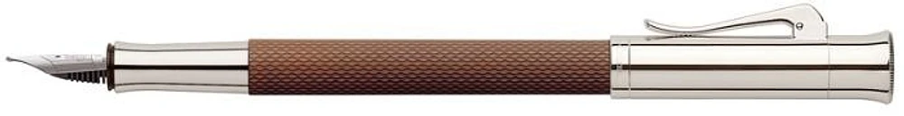 Stylo plume Faber-Castell, série Guilloche Resin Cognac