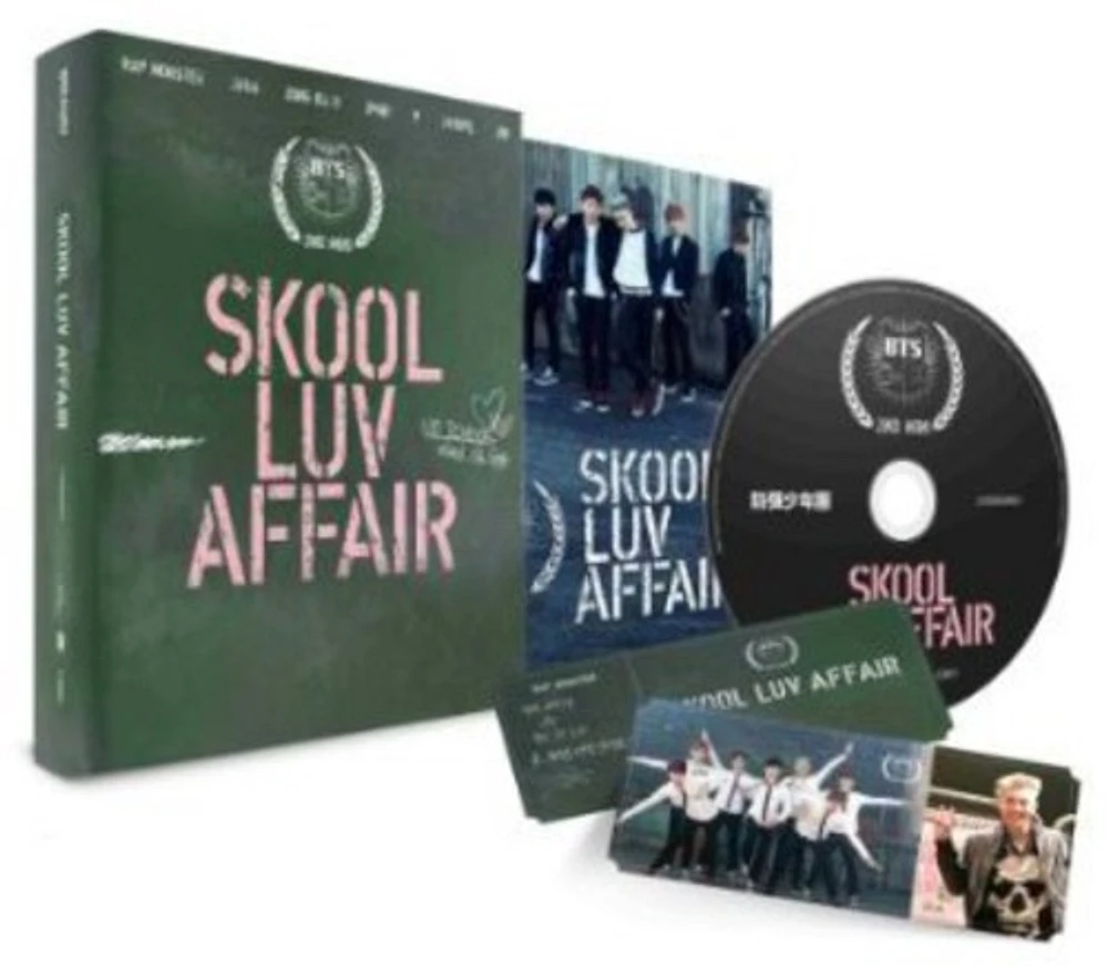 Skool Luv Affair (Incl. 115-page photobook and one random photocard)