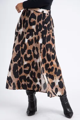 Pull-On Leopard Print Skirt w/ Buttons