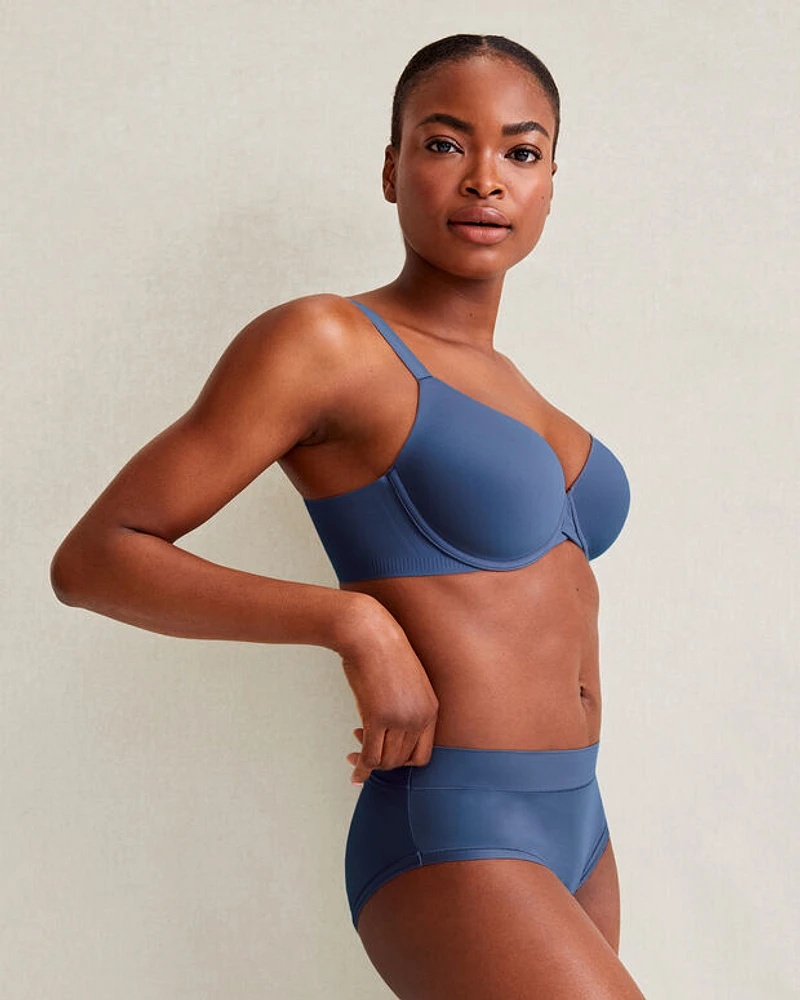 Embrace Lightly-Lined Perfect Coverage Bra