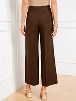 Classic Linen Wide Crop Pants